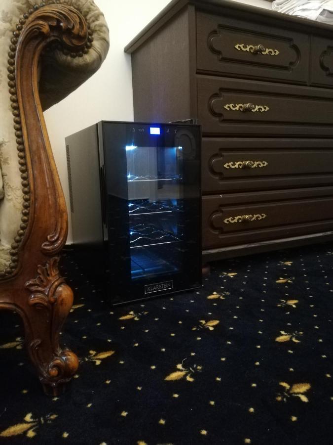 Weiss Little Palace Брашов Екстериор снимка